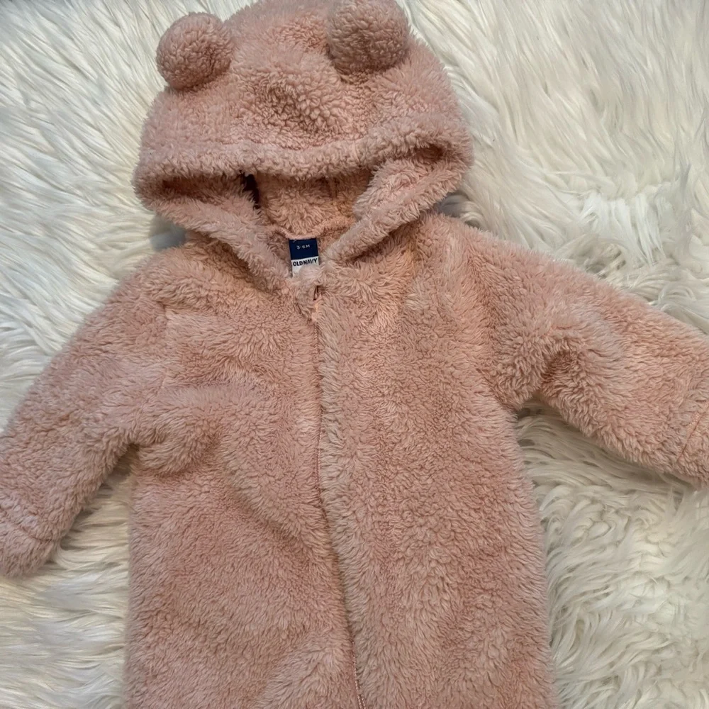 Old Navy Baby Girl 3-6M Pink Sherpa Snowsuit Bunting‎ Hood Ears EUC